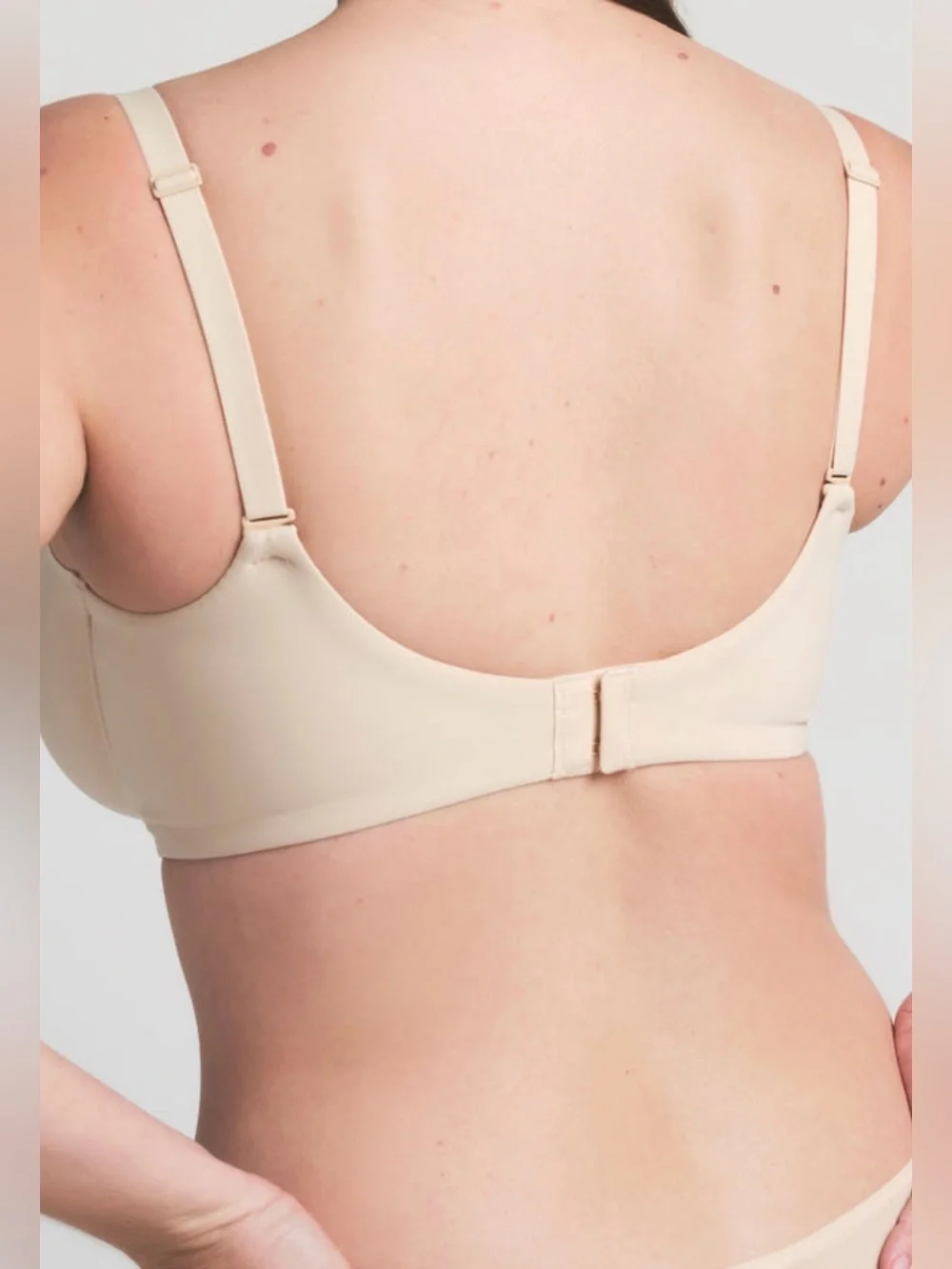 SKIMS Fits Everybody Unlined Demi Bra